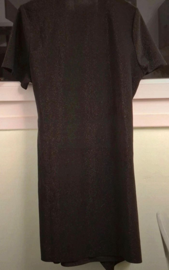 Robe noire - photo numéro 2