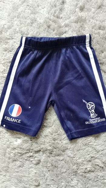 Short France taille 3 ans
