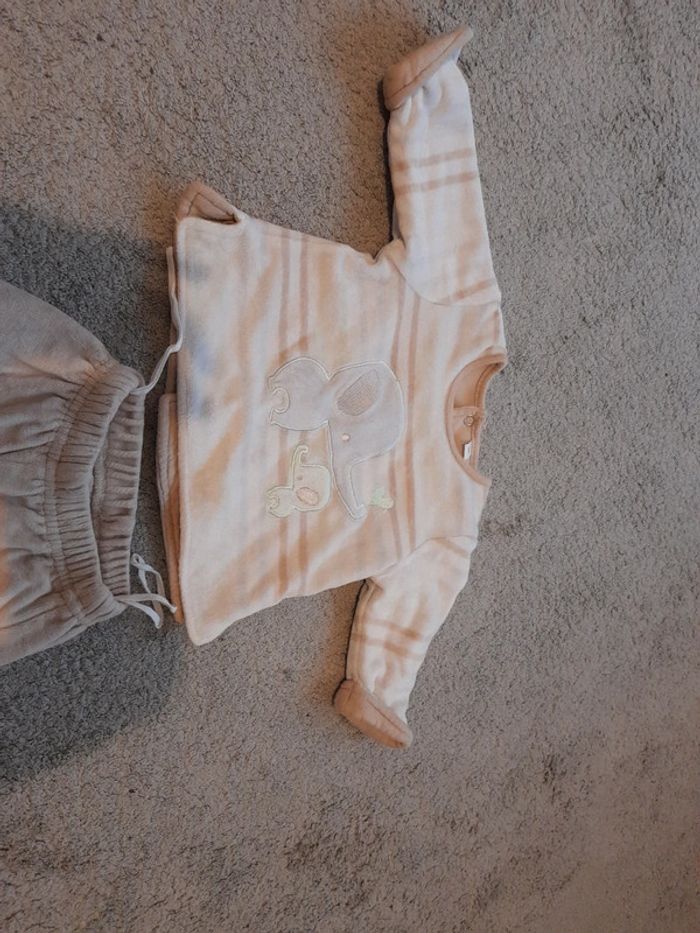 Ensemble chaud 1 mois - photo numéro 2