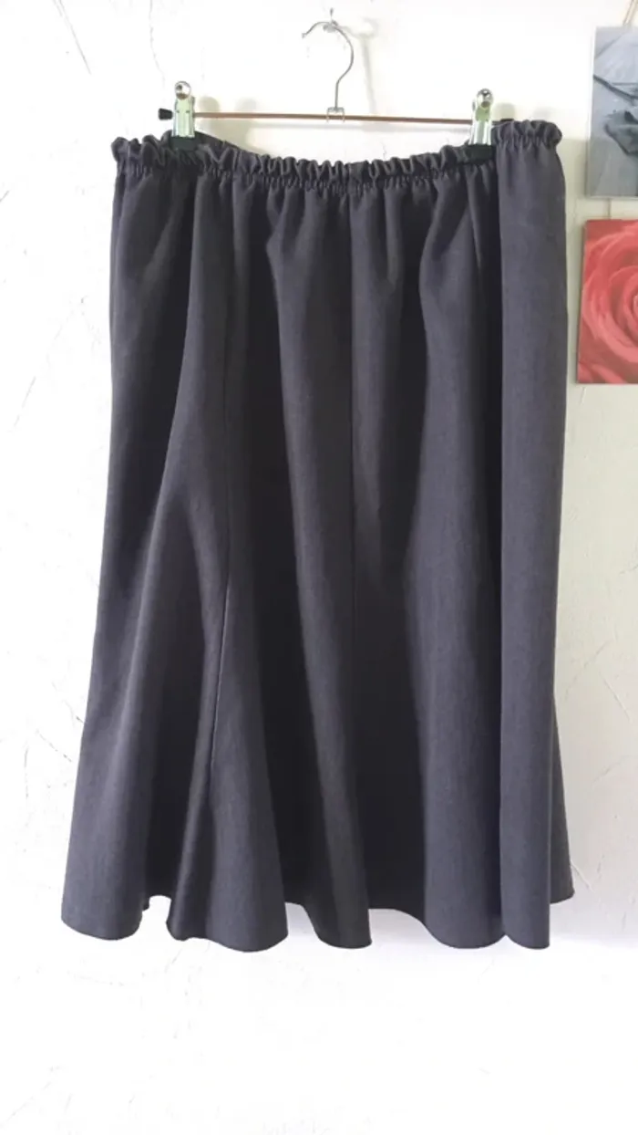 🌸 Jupe évasée, taille 44 - photo numéro 3