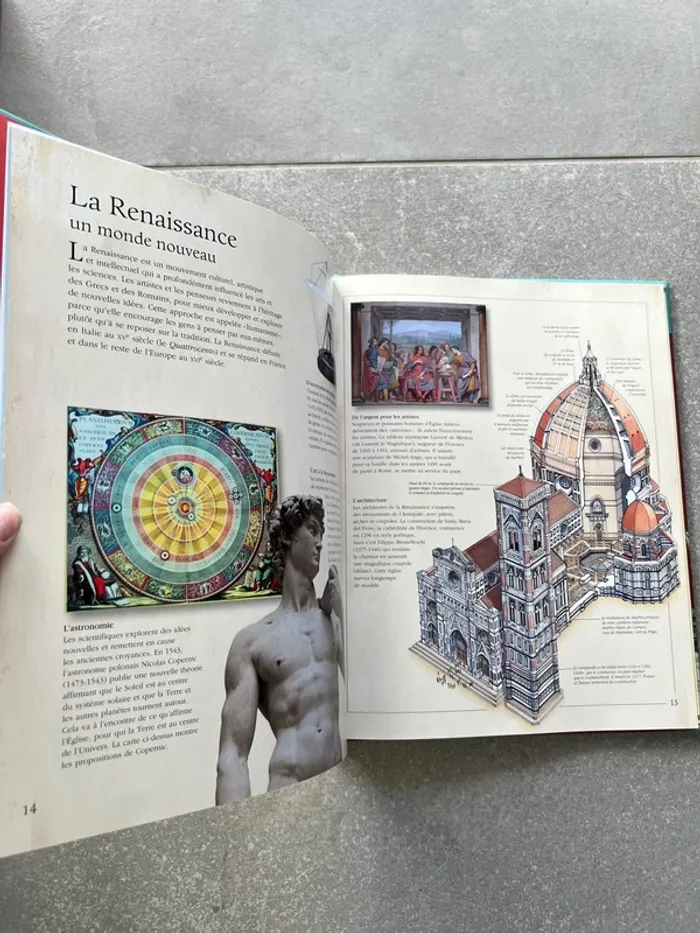 Grand livre d’histoire - photo numéro 3