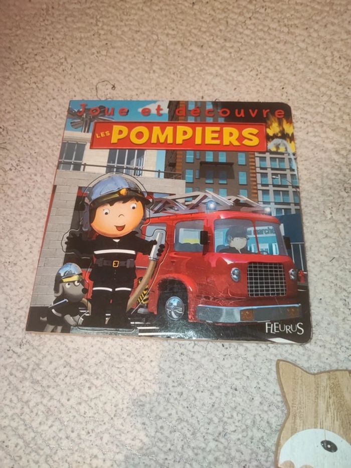 Lot de 2 livres joue et découvre petits garçons pompiers et cow boys - photo numéro 3