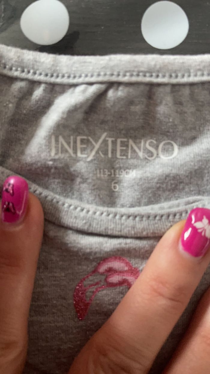 Tee-shirts et robe - photo numéro 8