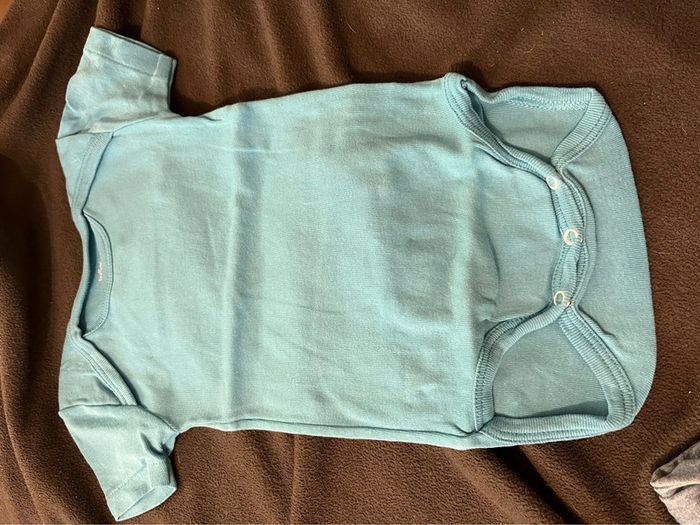 Lot 9 mois - photo numéro 3