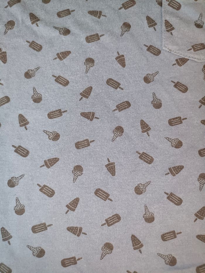 Tee-shirt  - Motif glaces - photo numéro 2
