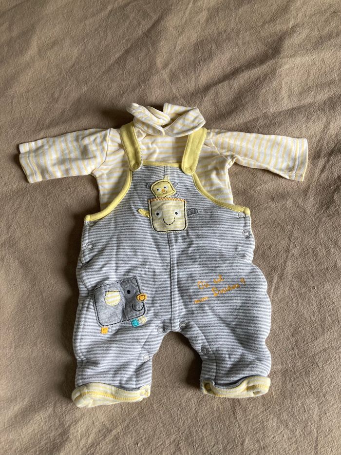 Tenue salopette 2 pièces (1 mois)