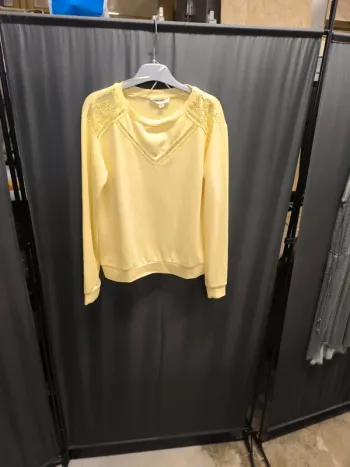 85723 pull jaune femme XS Grain de malice