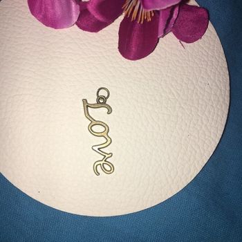 Pendentif fantaisie métal doré vieilli Love amour