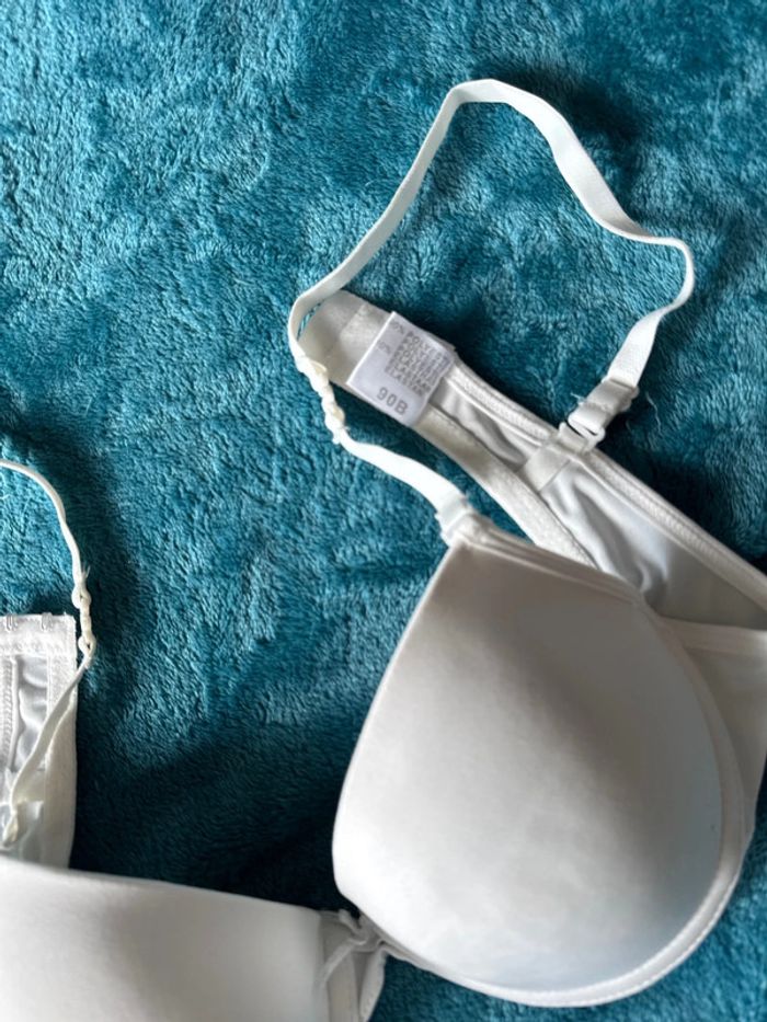 Soutien gorge - photo numéro 2