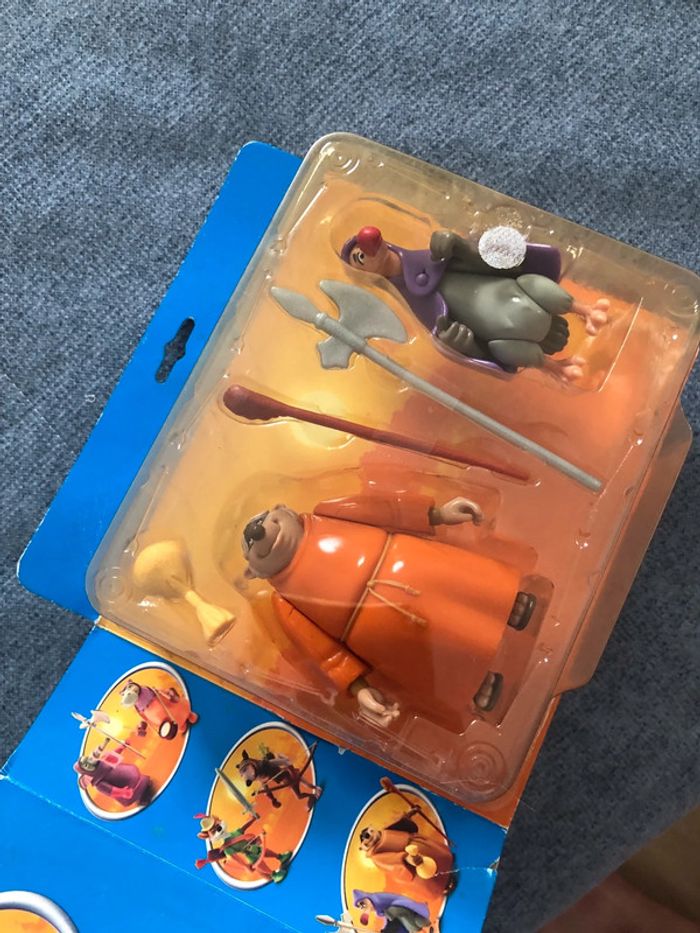 Figurine robin des bois frère tuck