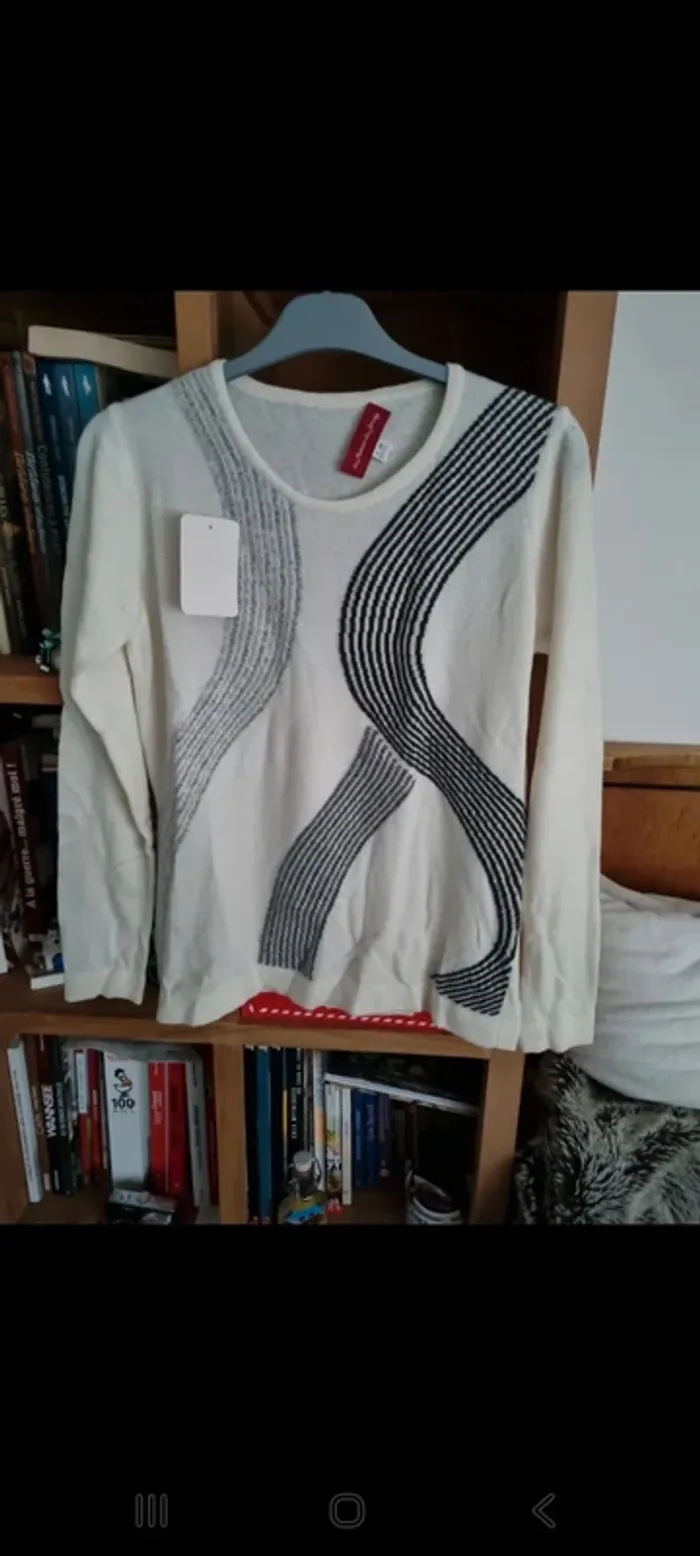Pull  écru neuf avec laine et cachemire M