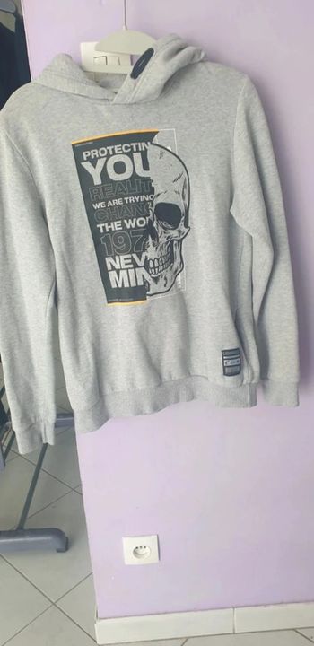 Sweat capuche