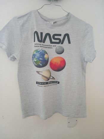 T-shirt planète