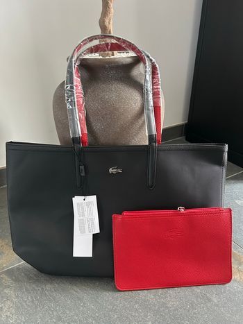 Sac Lacoste
