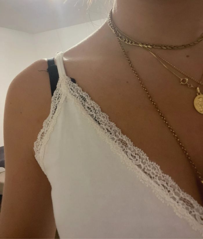 Débardeur blanc à dentelle - photo numéro 2