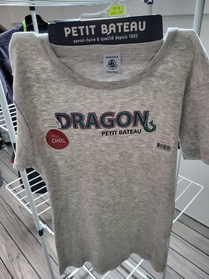 Tee shirt maillot de corps petit bateau 10 ans neuf