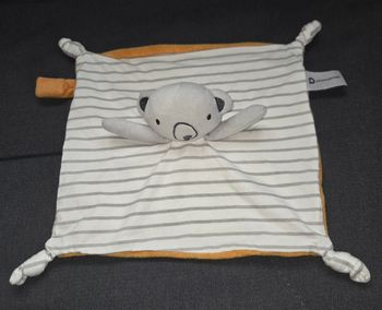 Doudou ours / koala carré plat blanc rayé et moutarde - Orchestra