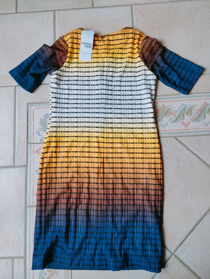 Robe neuve taille 40 marque Sommermann - photo numéro 2