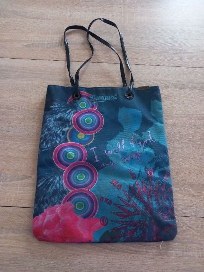 Sac à main desigual