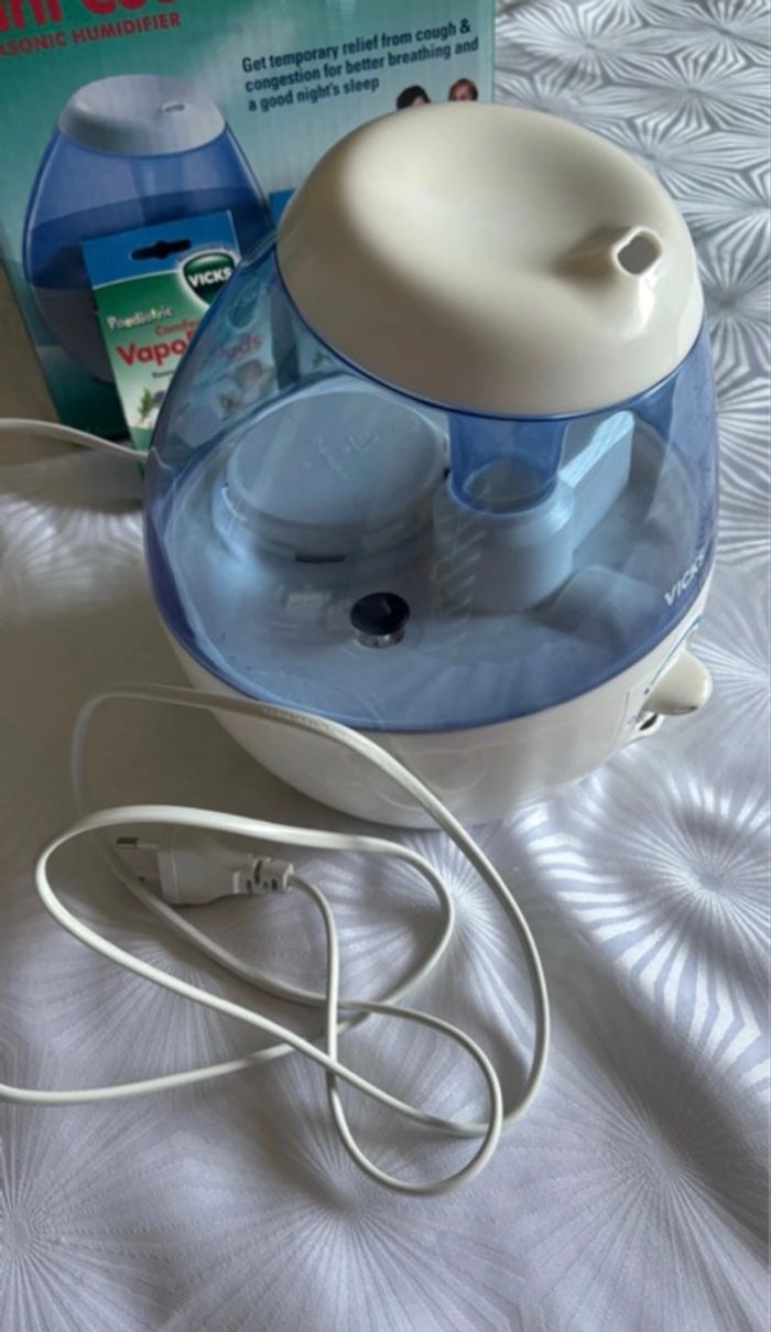 Humidificateur d’air vicks avec recharges - photo numéro 3