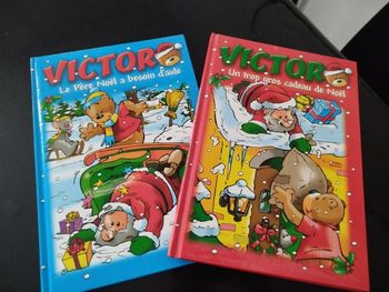 Victor un trop gros cadeau de Noël et le père Noël a besoin d'aide
