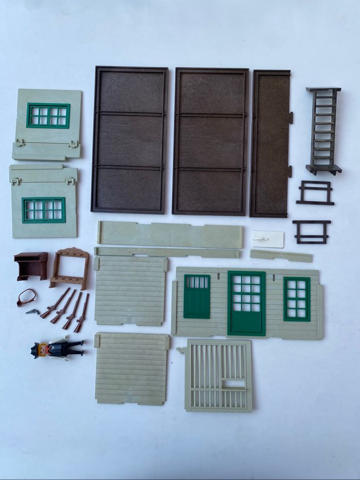 Bureau du sheriff Playmobil - photo numéro 4