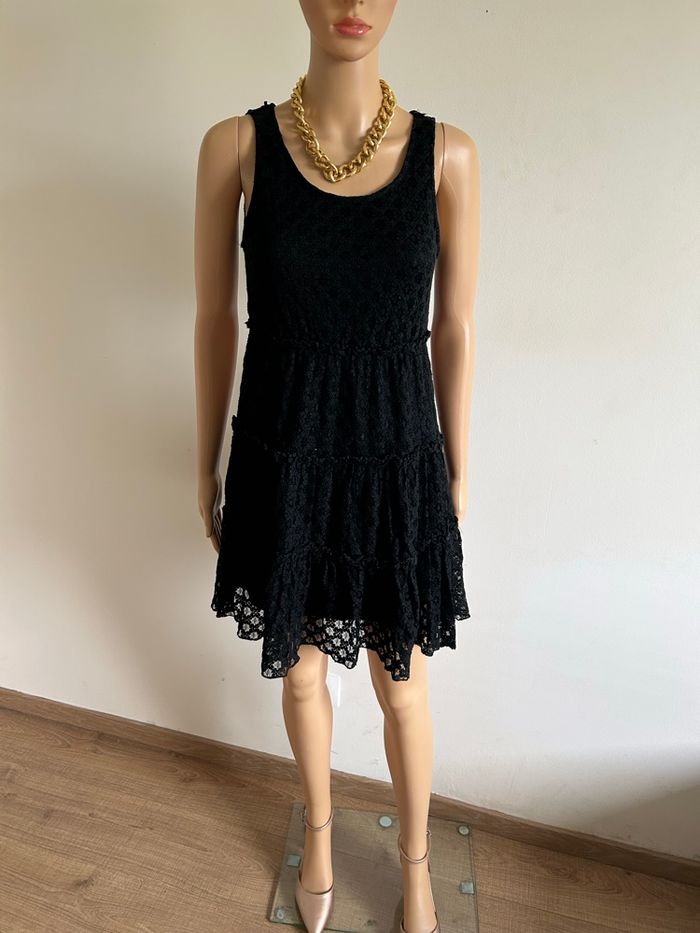 Robe noire en dentelle Molly Bracken taille 1 bon état - photo numéro 3