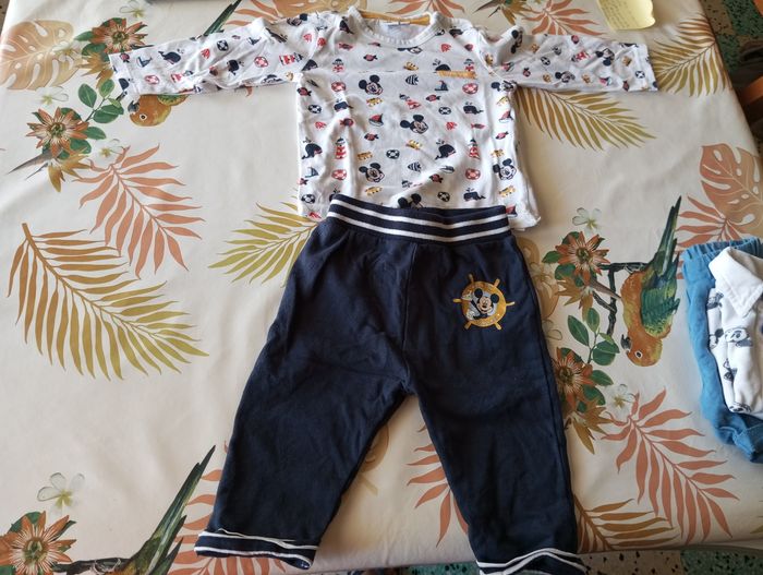 Ensemble Mickey