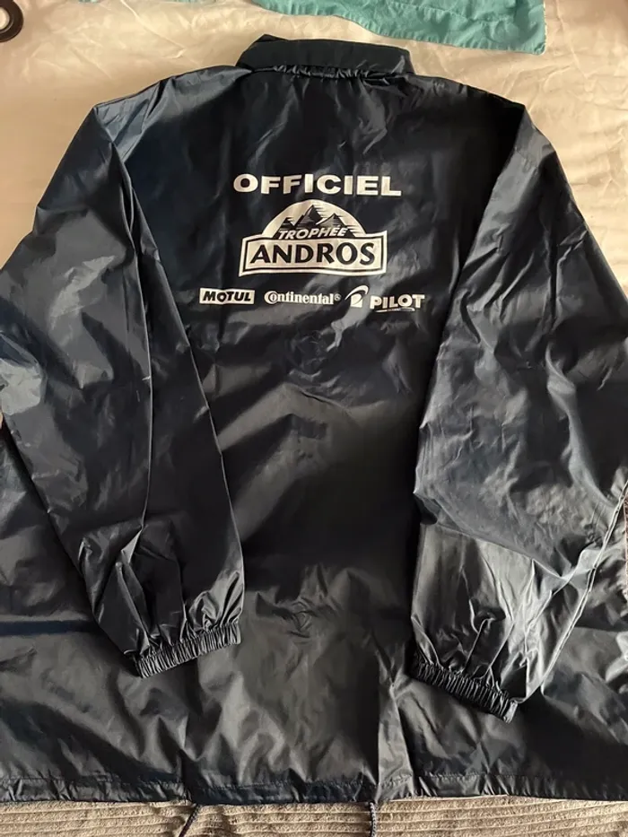 Coupe vent « Trophée Andros » neuf