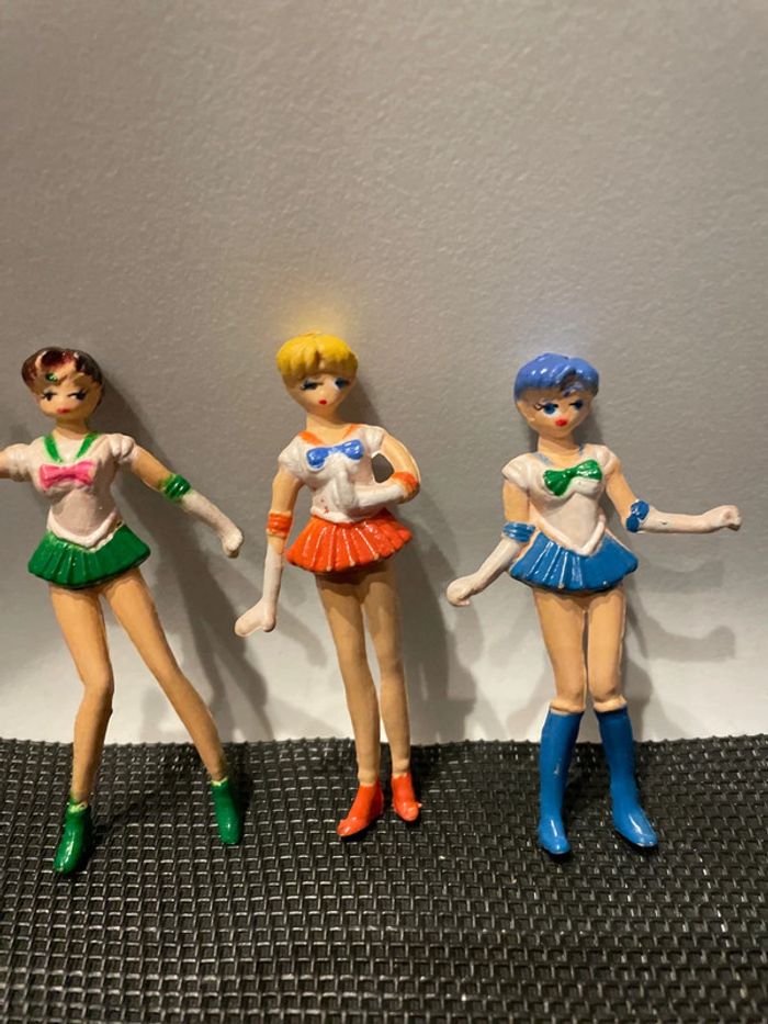 Sailor moon lot 3 figurines PVC vintages sailors Venus Mercury et Pluto pluton - photo numéro 3
