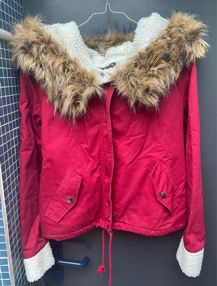 Manteau rouge