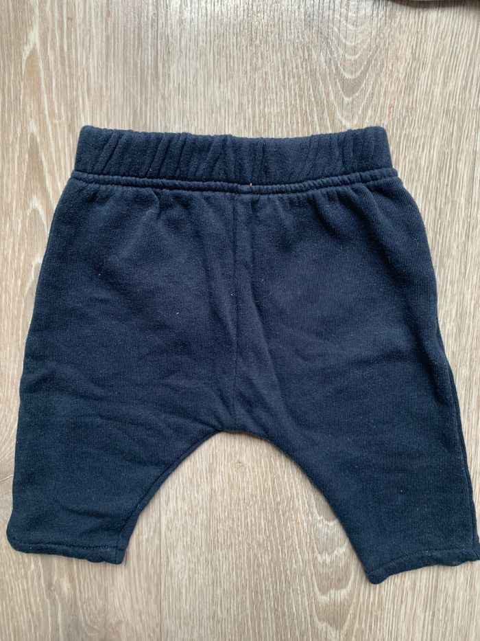 3 pantalon 3 mois - photo numéro 9