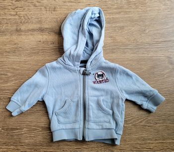 NEUF Sweat-shirt à capuche Kiabi 1 mois
