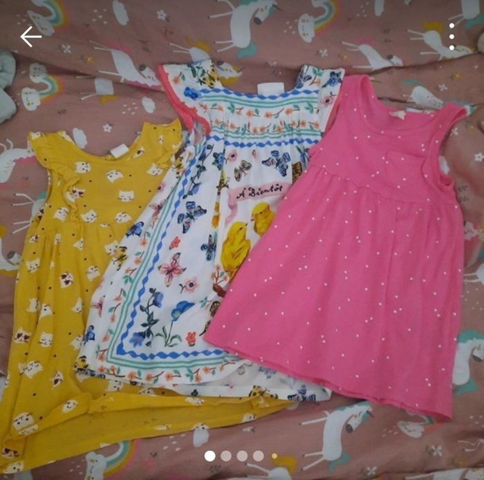 Lot 3 robes 18 mois