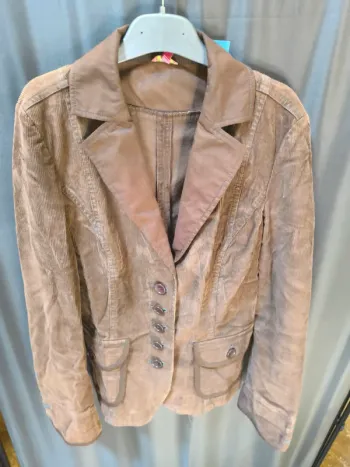 225556 veste marron Phildar 38