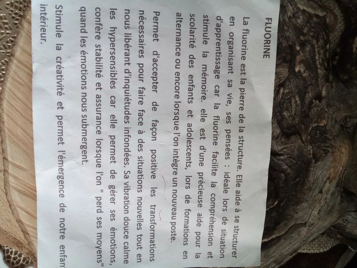 Collier pendentif en pierre de fluorine - photo numéro 2