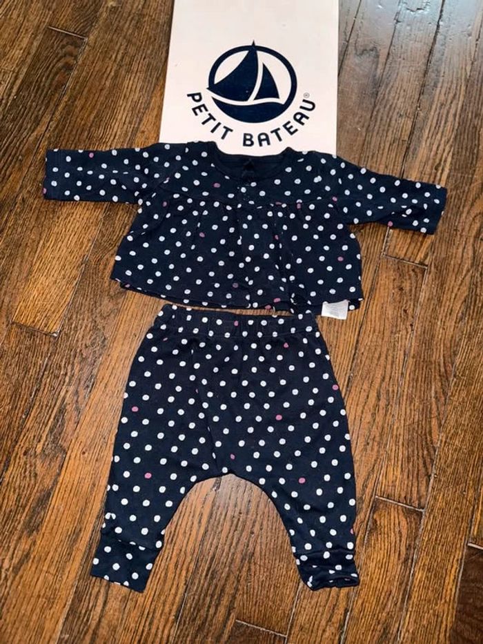 ensemble petit bateau 1 mois