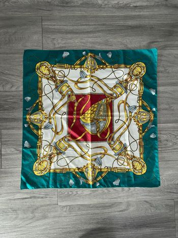 Foulard équestre vert doré bordeaux Vintage 70x70cm