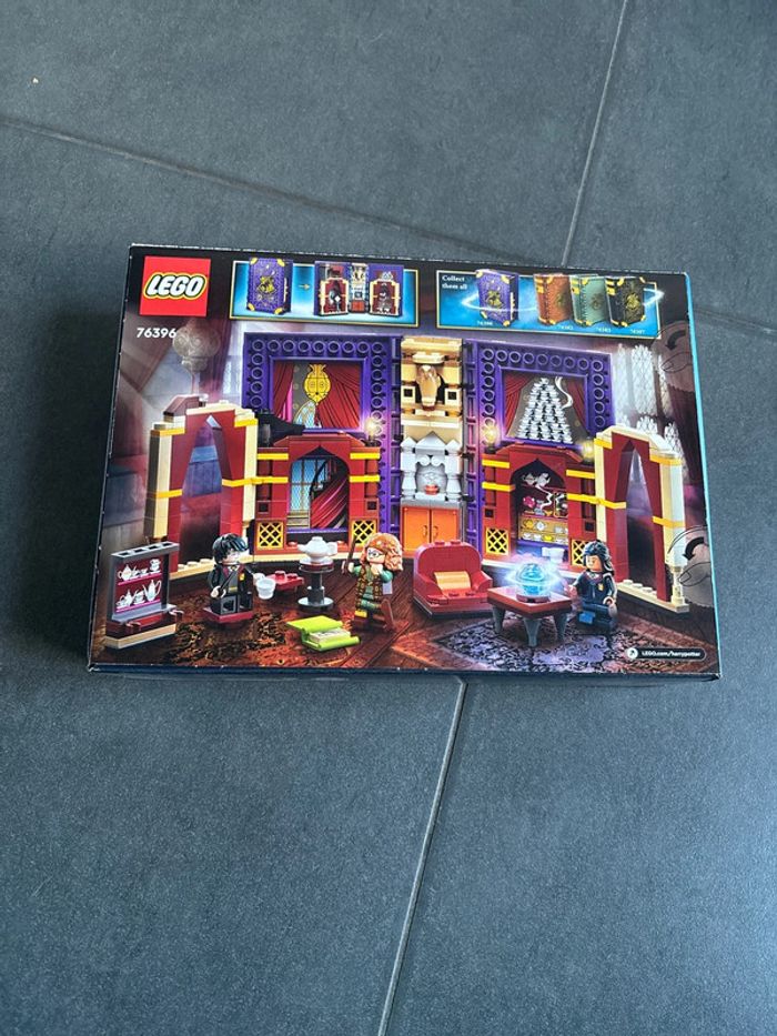 Lego Harry Potter 76396  - Poudlard : le cours de divination - photo numéro 4