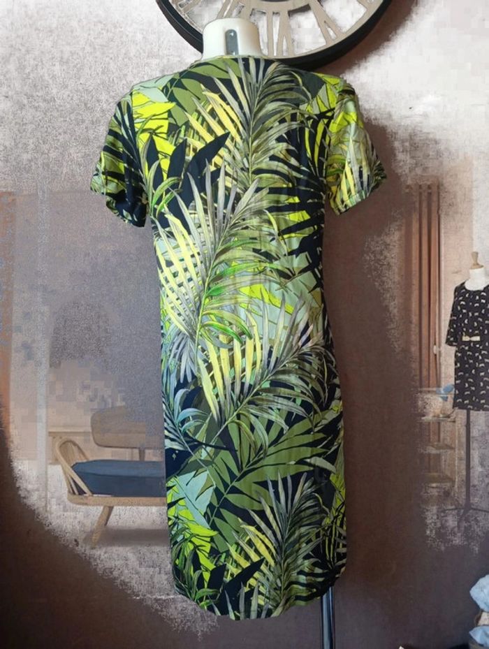 Robe taille S geisha - photo numéro 2