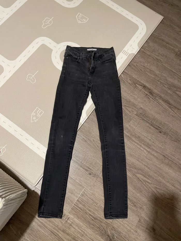 Jean levi’s skinny 26 - photo numéro 2