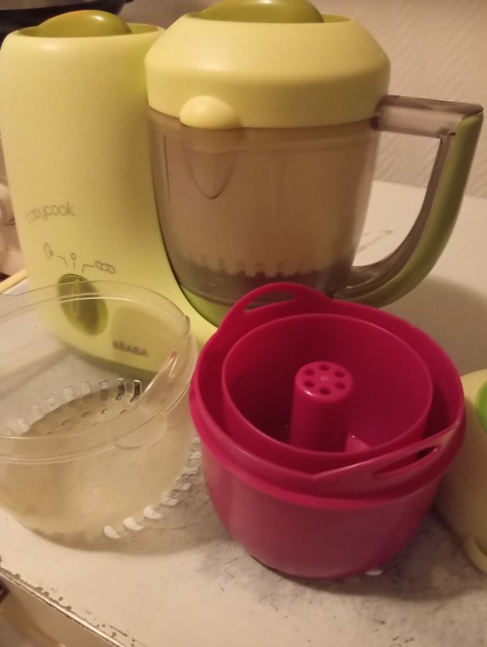 Robot bébé qui chauffe et mixe - photo numéro 2