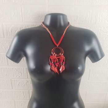 Collier feuilles