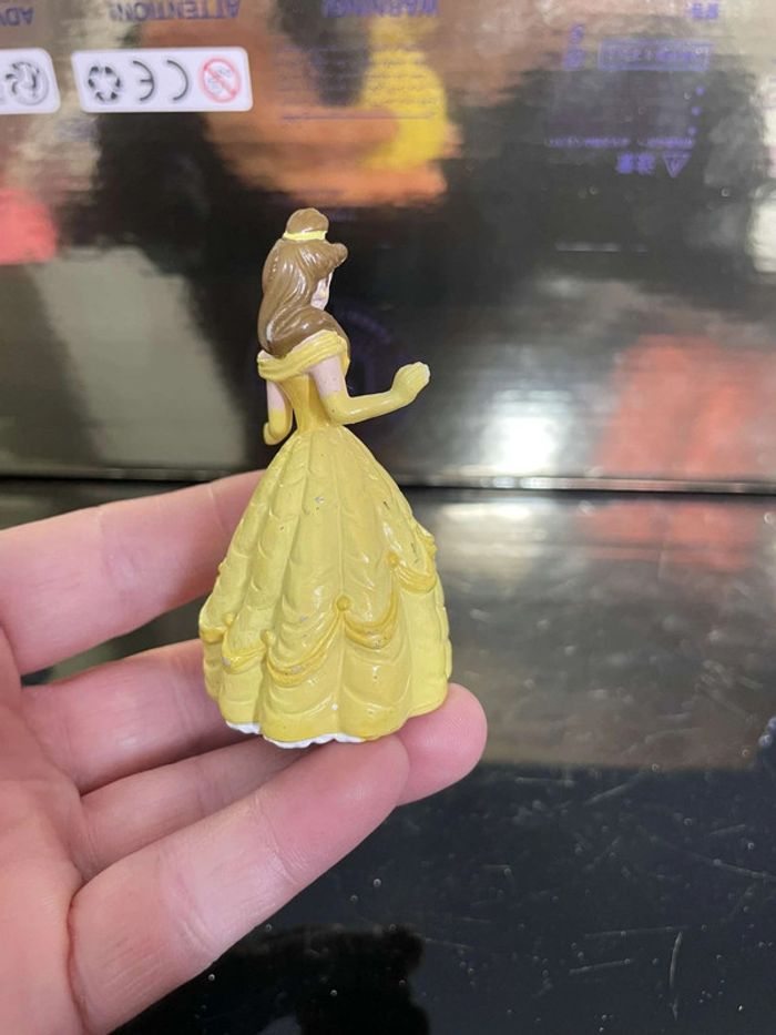 Figurine Belle La Belle et la Bête Disney - photo numéro 4