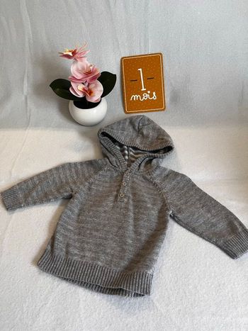 Pull à capuche