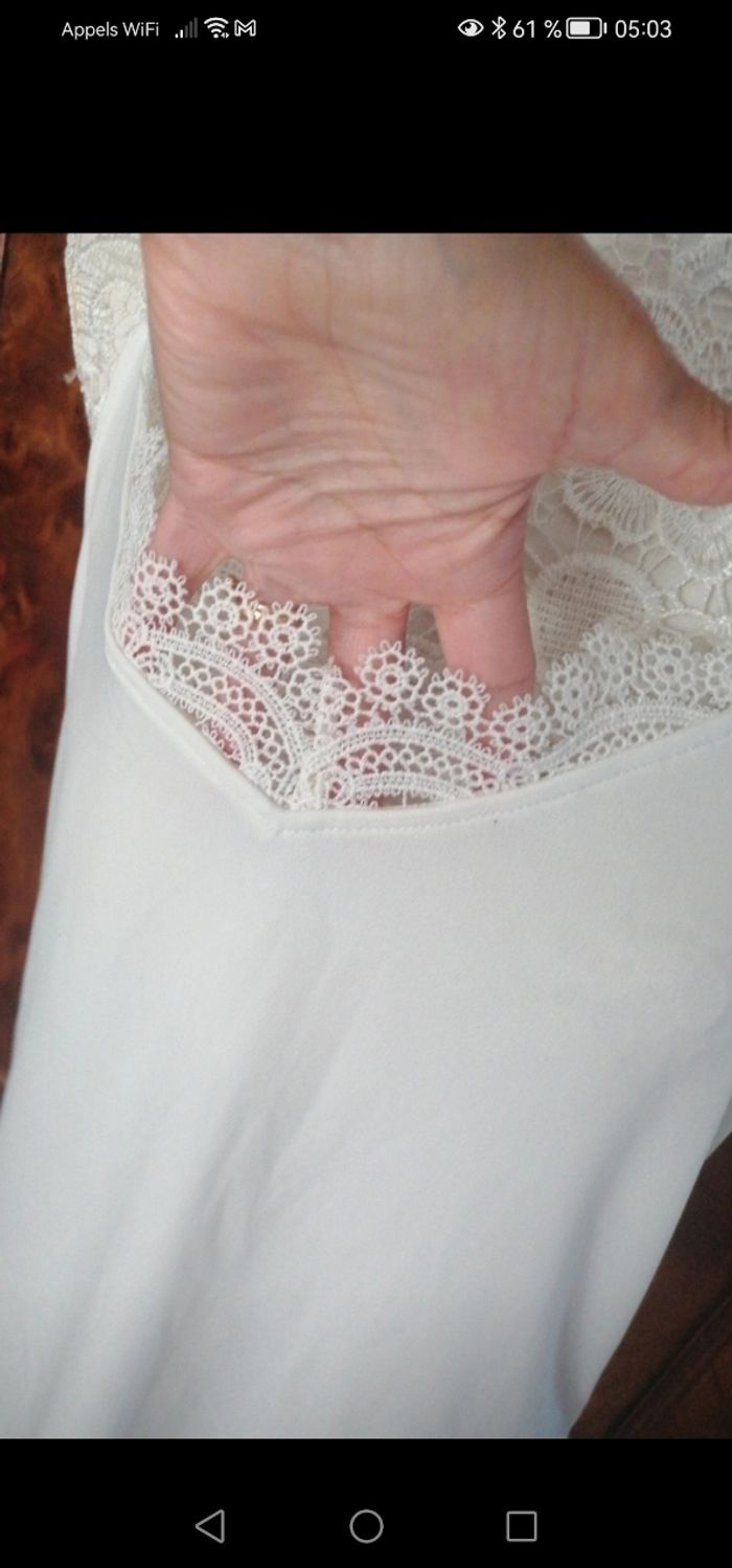 Bebardeur blanc a dentelle double bretelles taille S - photo numéro 2