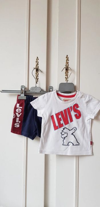 Ensemble short tee-shirt levi's 9 mois