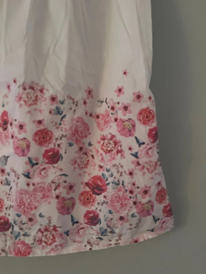 Robe jolies fleurs tape à l’œil taille 3 ans - photo numéro 3