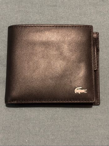 Portefeuille Lacoste
