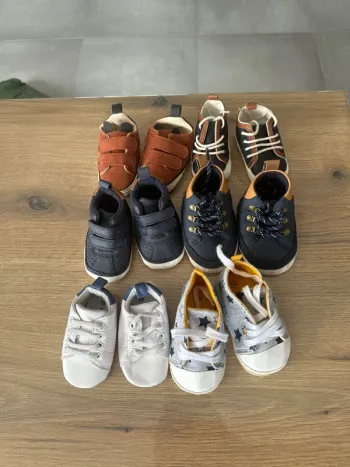 Lot chaussure 3/6 mois